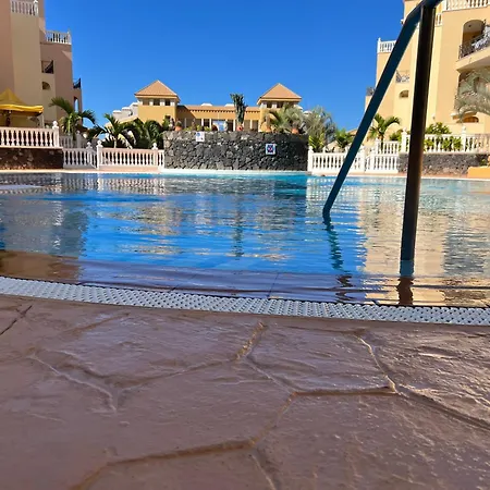 Parque Tropical Begona - Lovely Апартаменты *