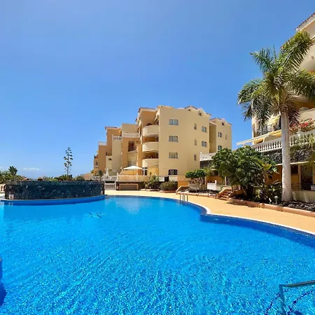 Апартаменты Parque Tropical Begona - Lovely